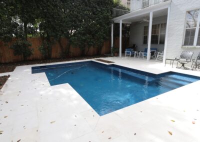 backyard-living-pools-new-orleans-geometric-2